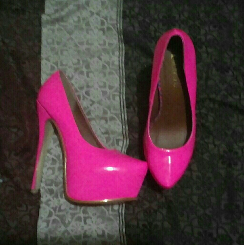 Pink platform liliana heels